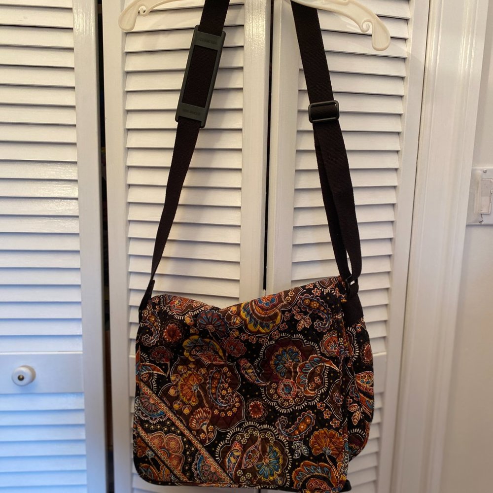 Vera Bradley lge cross body messenger /travel bag
